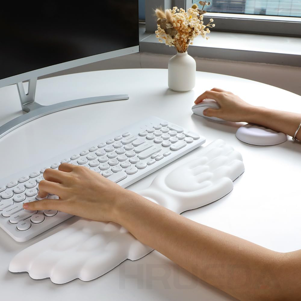 Mechaniczna klawiatura pod mys – Keyboard Wrist Pad Leather recenzja i cena